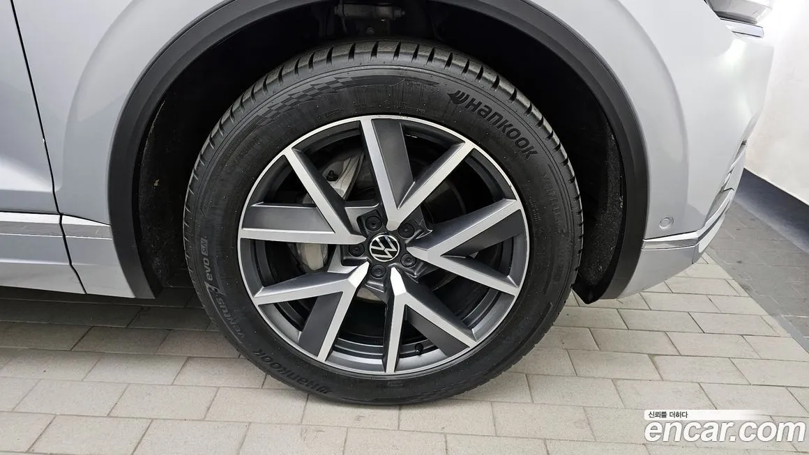 Volkswagen Touareg 2021 из KR, фото 5