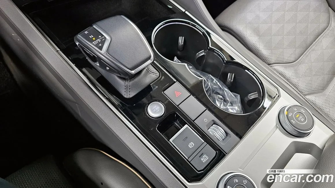 Volkswagen Touareg 2021 из KR, фото 9