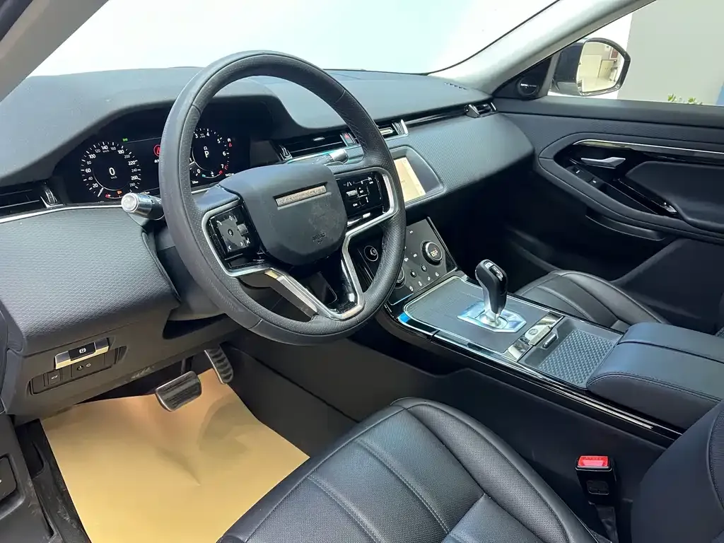 Land Rover Evoque 2023 из CN, фото 4