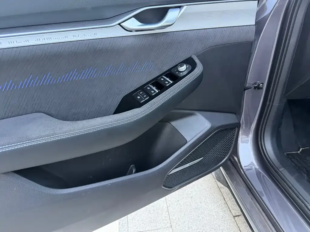 Geely Xingrui 2024 из CN, фото 10