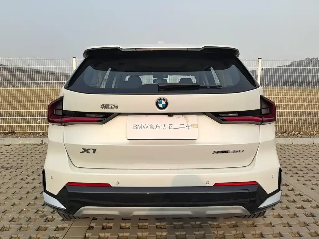 BMW X1 2025 из CN, фото 3