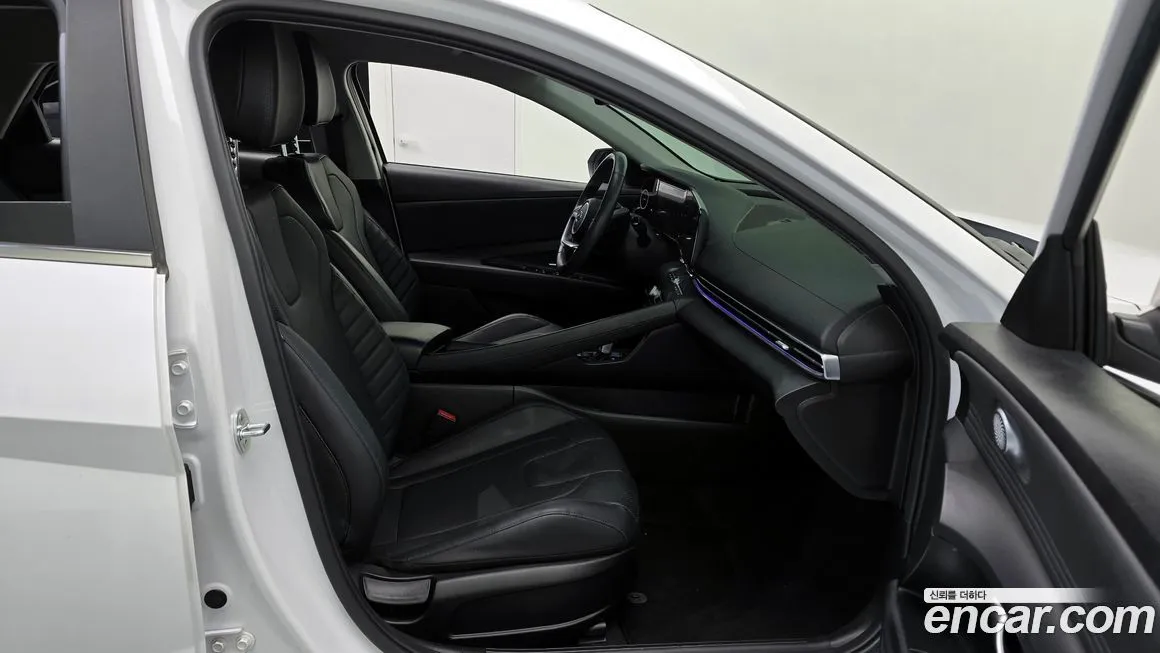Hyundai AVANTE 2021 из KR, фото 10