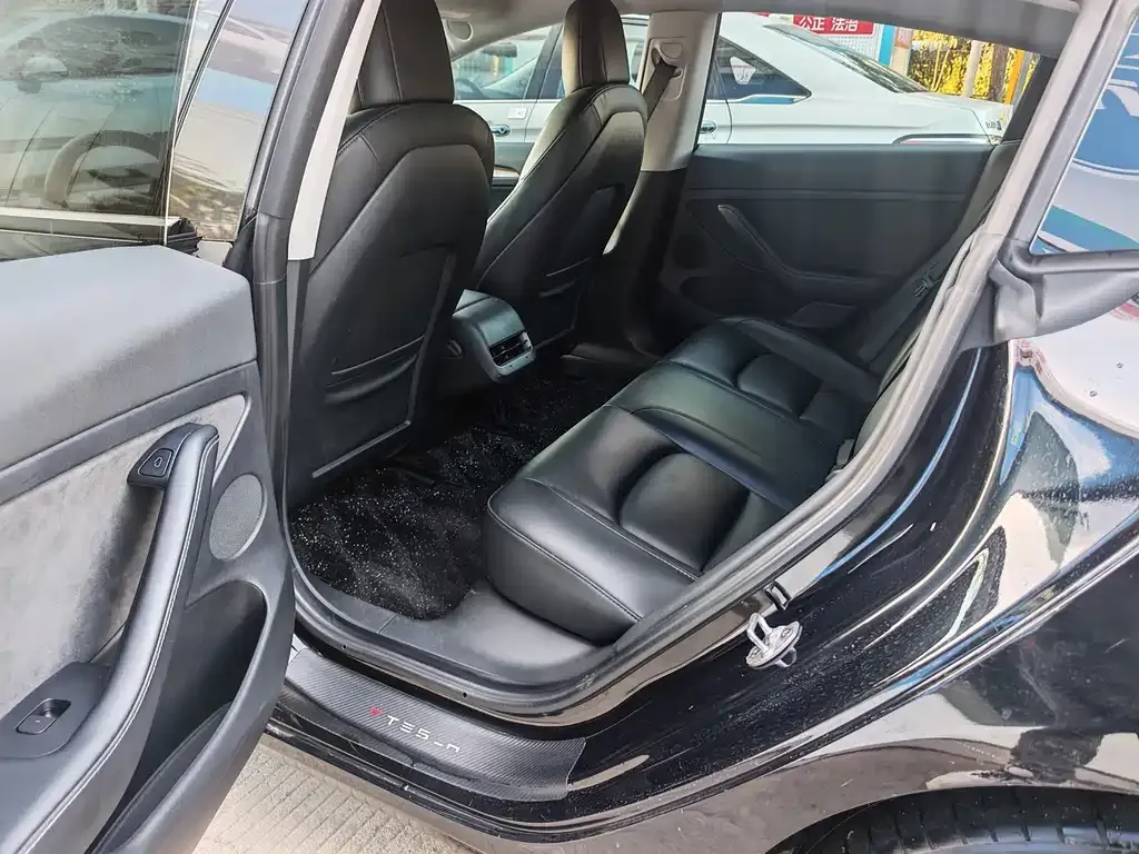 Tesla Model 3 2022 из CN, фото 6