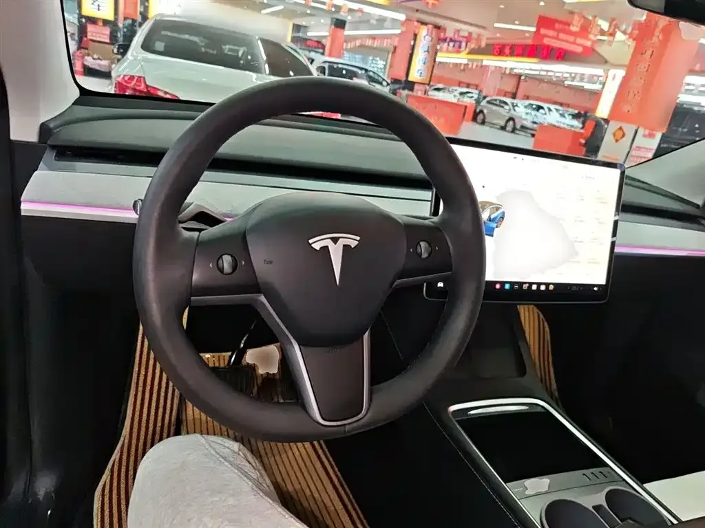 Tesla Model Y 2024 из CN, фото 10