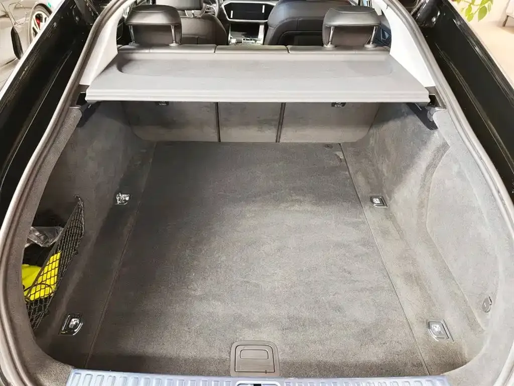 Audi A7 2023 из CN, фото 6