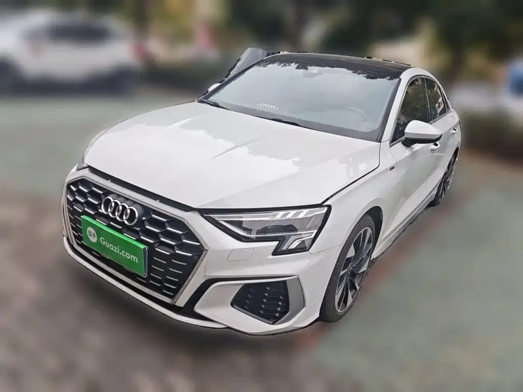 Audi A3 2024 из CN, фото 1