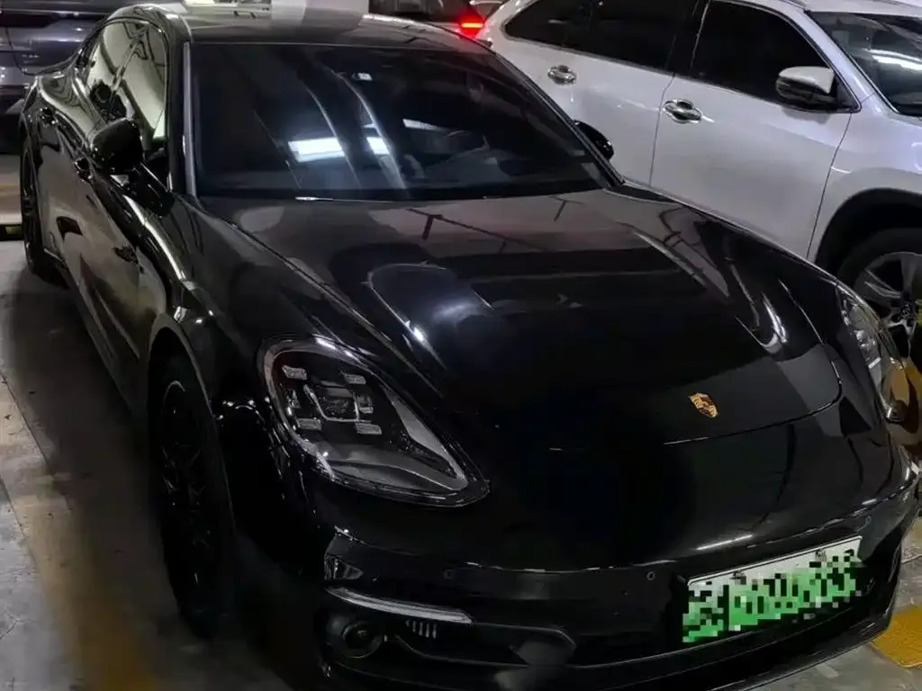 Porsche Panamera Hybrid 2023 из CN, фото 2