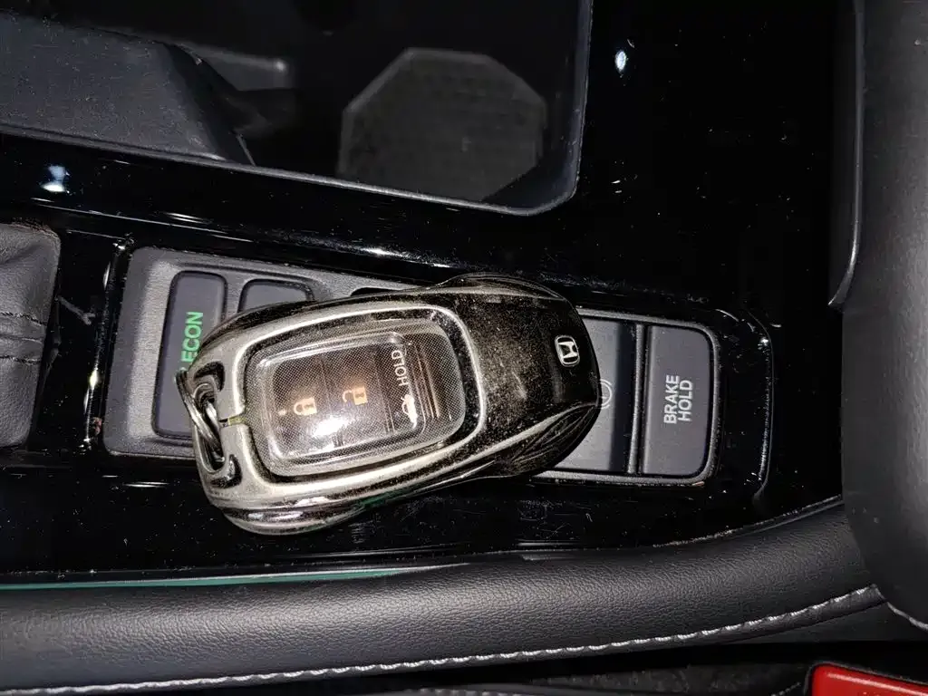 Honda Accord 2024 из CN, фото 9
