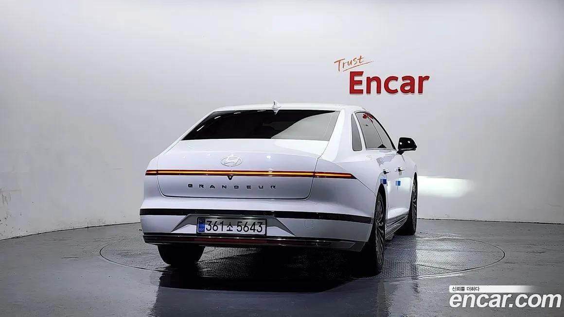 Hyundai Grandeur 2023 из KR, фото 4