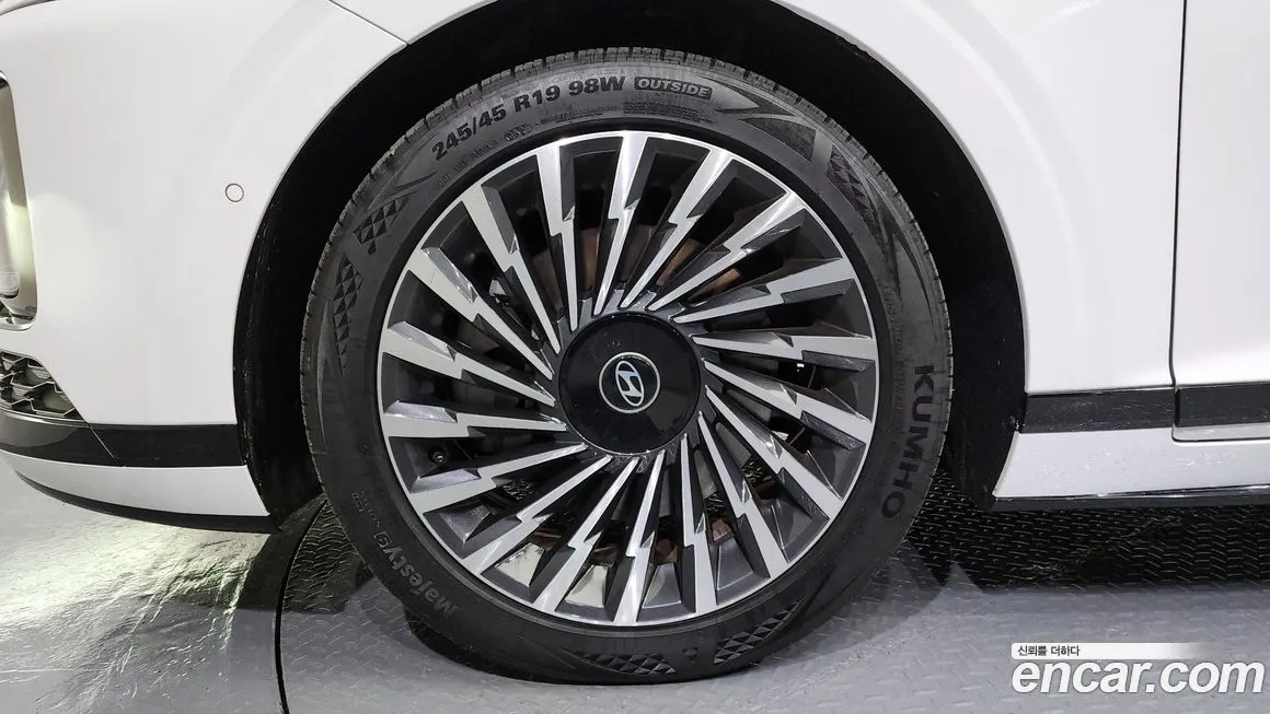 Hyundai Grandeur 2023 из KR, фото 5