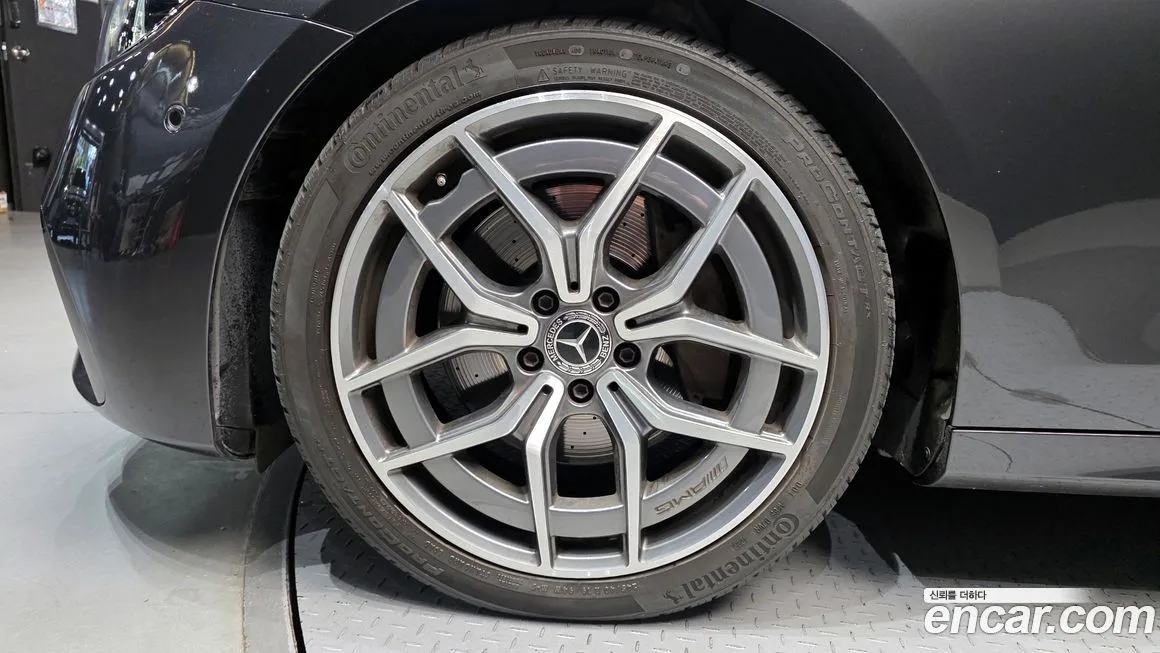 Mercedes-Benz E-Class 2021 из KR, фото 5