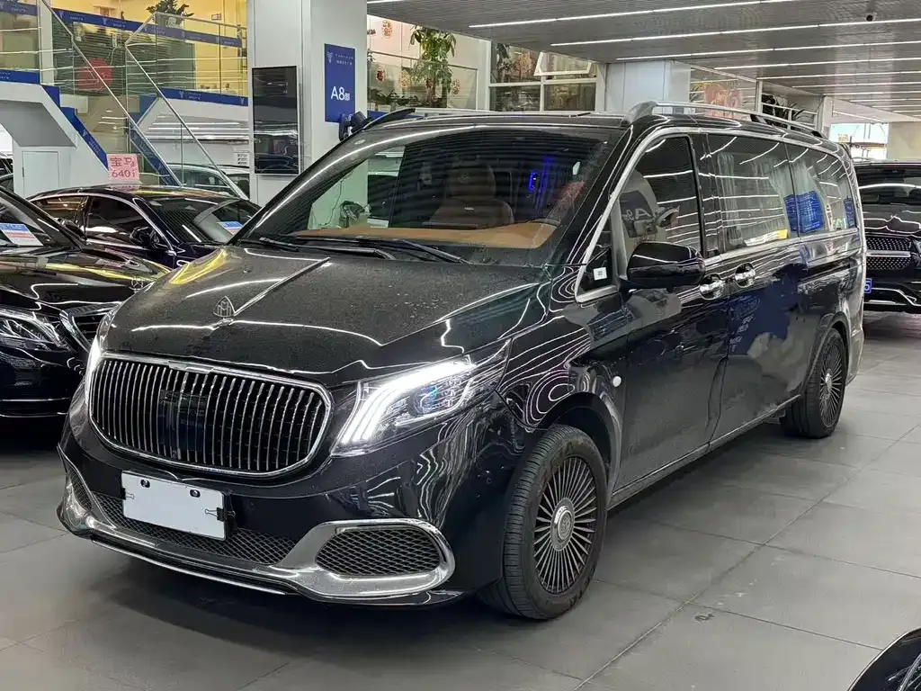 Mercedes-Benz Vito — фото 1