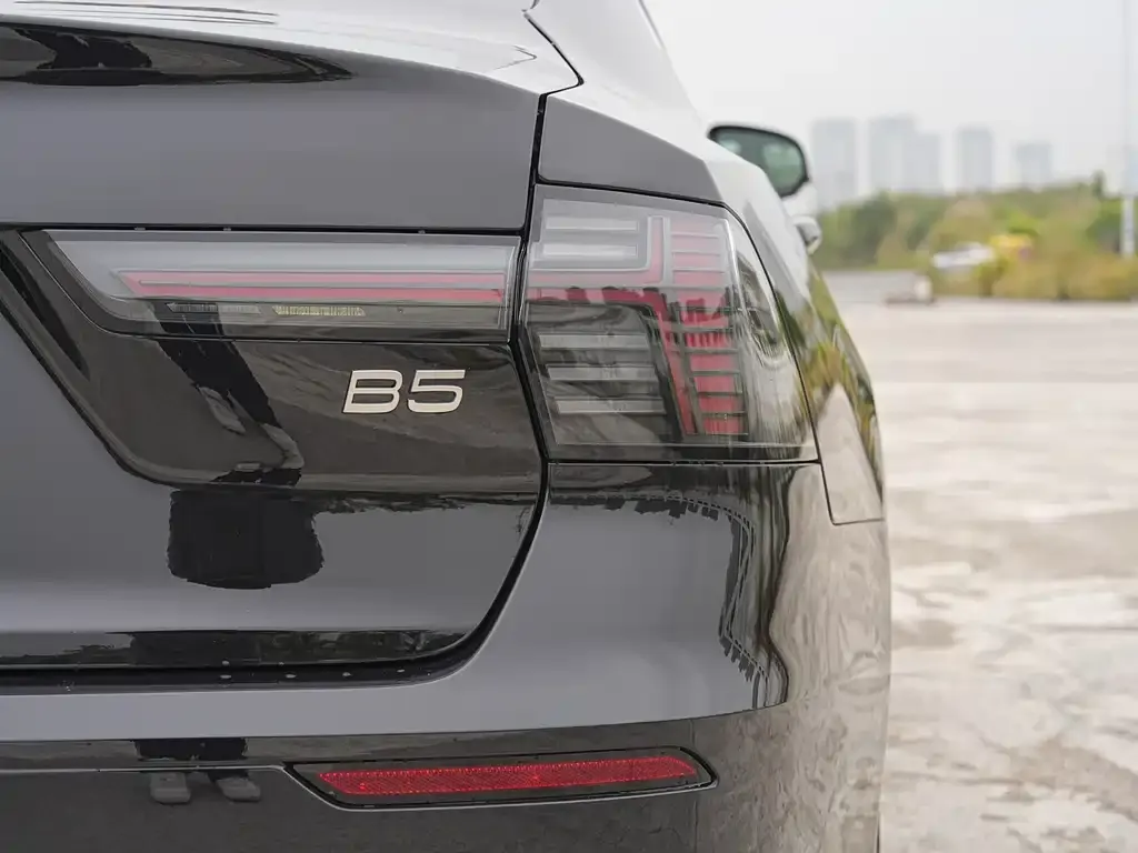 Volvo S90 2025 из CN, фото 10