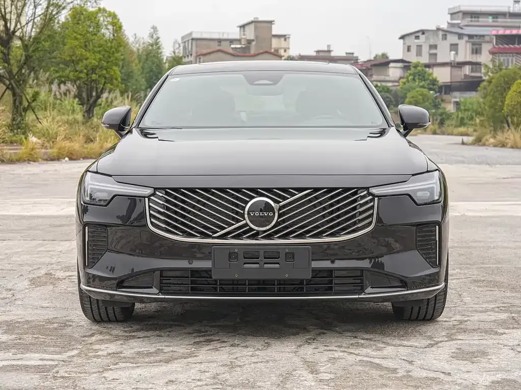Volvo S90 2025 из CN, фото 2