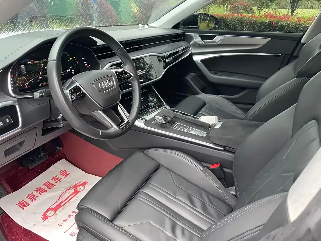 Audi A7 2023 из CN, фото 7