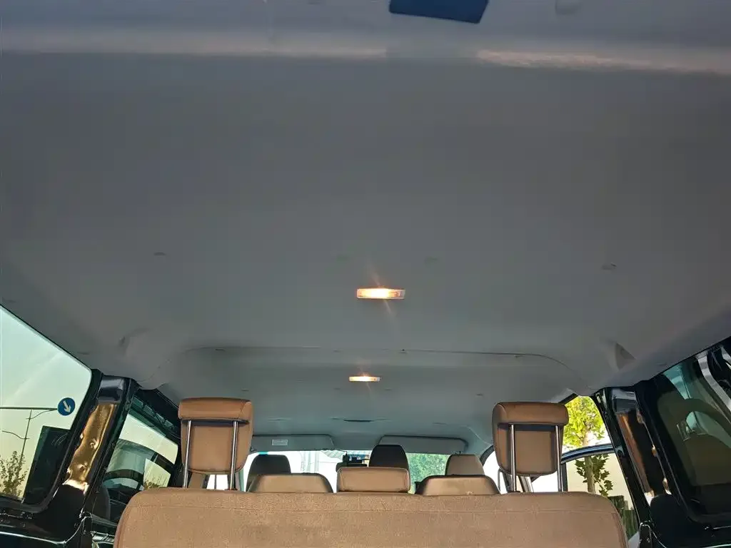Ford Transit 2023 из CN, фото 9