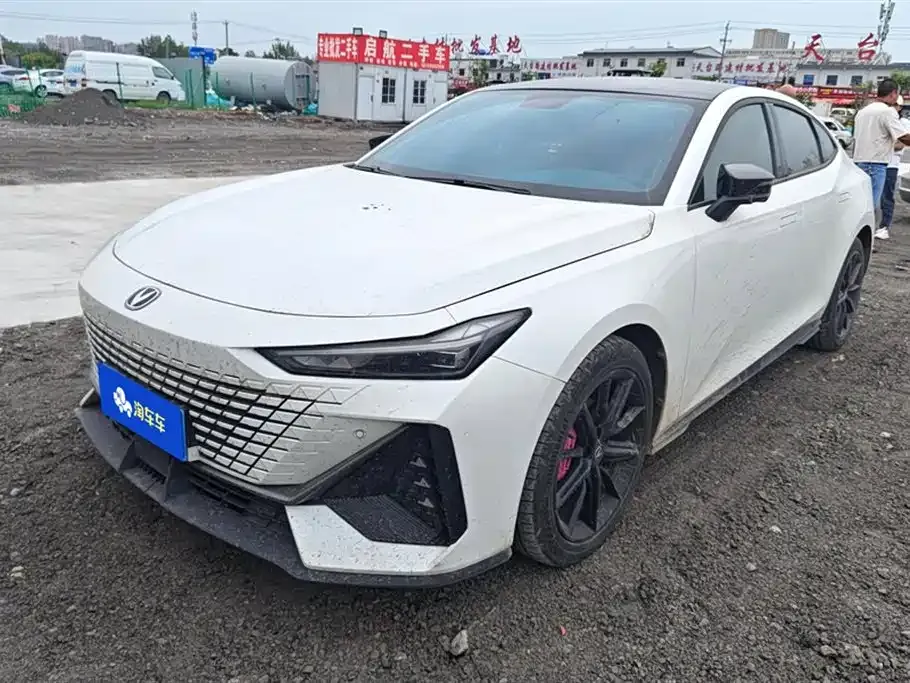 Changan UNI-V 2023 из CN, фото 1