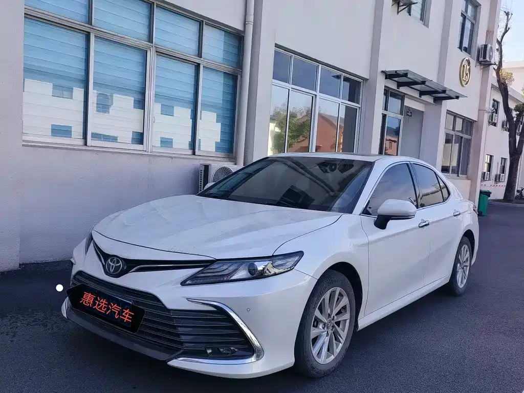 Toyota Camry 2022 из CN, фото 1