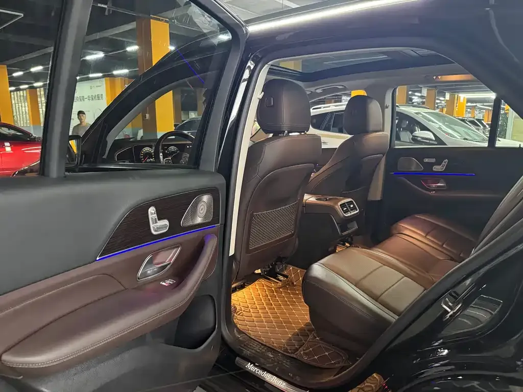 Mercedes-Benz GLE — фото 5