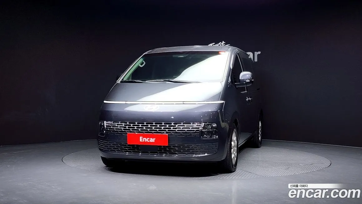 Hyundai Staria — фото 3