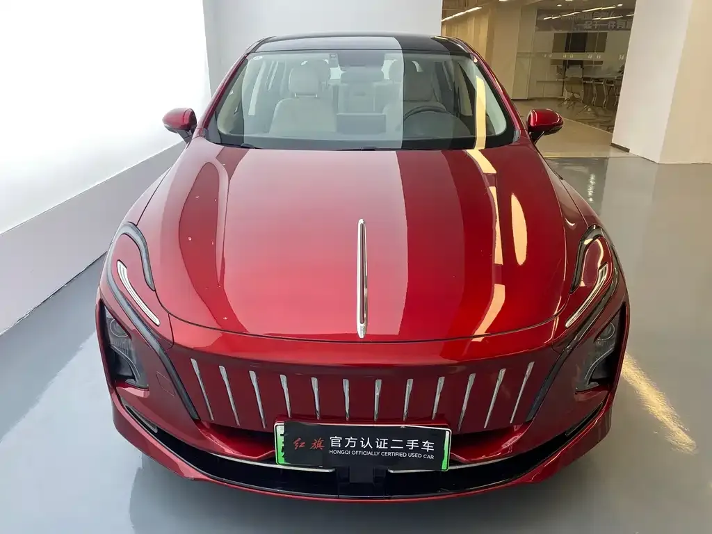 Hongqi E-QM5 — фото 2