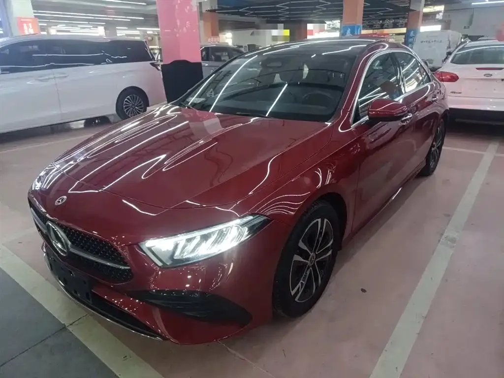Mercedes-Benz A-Class 2023 из CN, фото 1