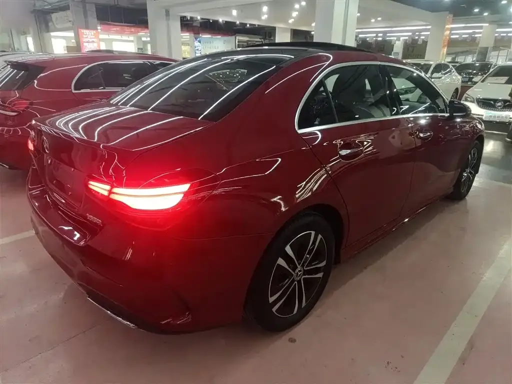 Mercedes-Benz A-Class 2023 из CN, фото 7