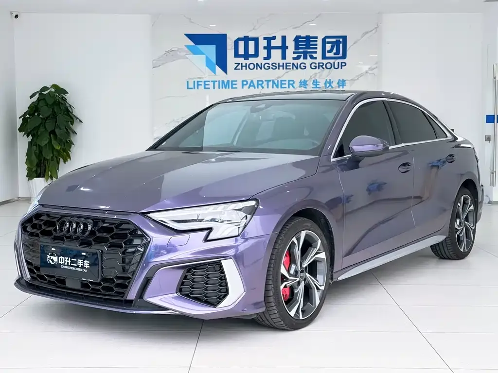 Audi A3 2023 из CN, фото 1