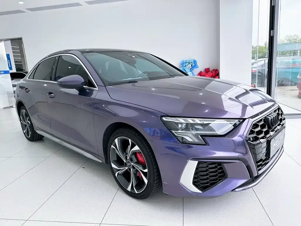Audi A3 2023 из CN, фото 3