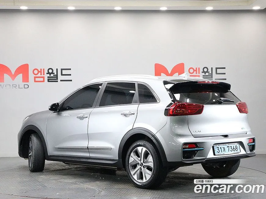 Kia Niro — фото 4