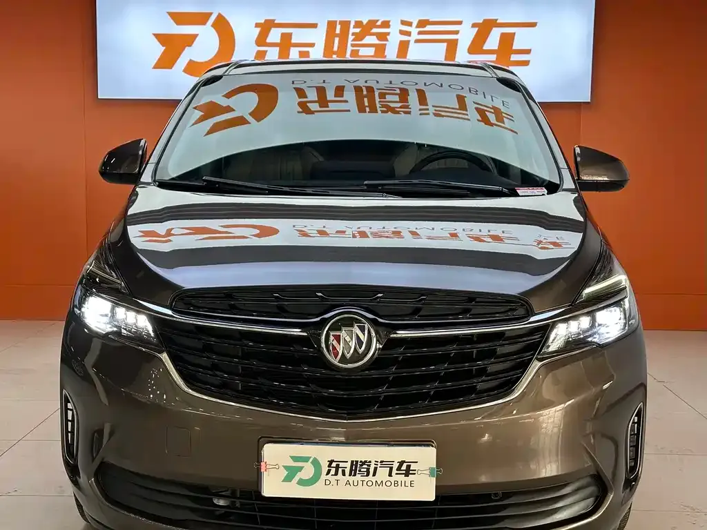 Buick GL8 2022 из CN, фото 2