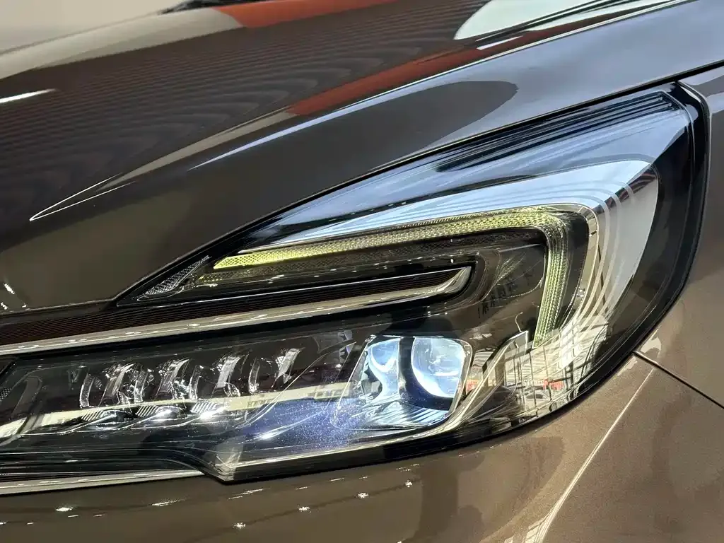 Buick GL8 2022 из CN, фото 5