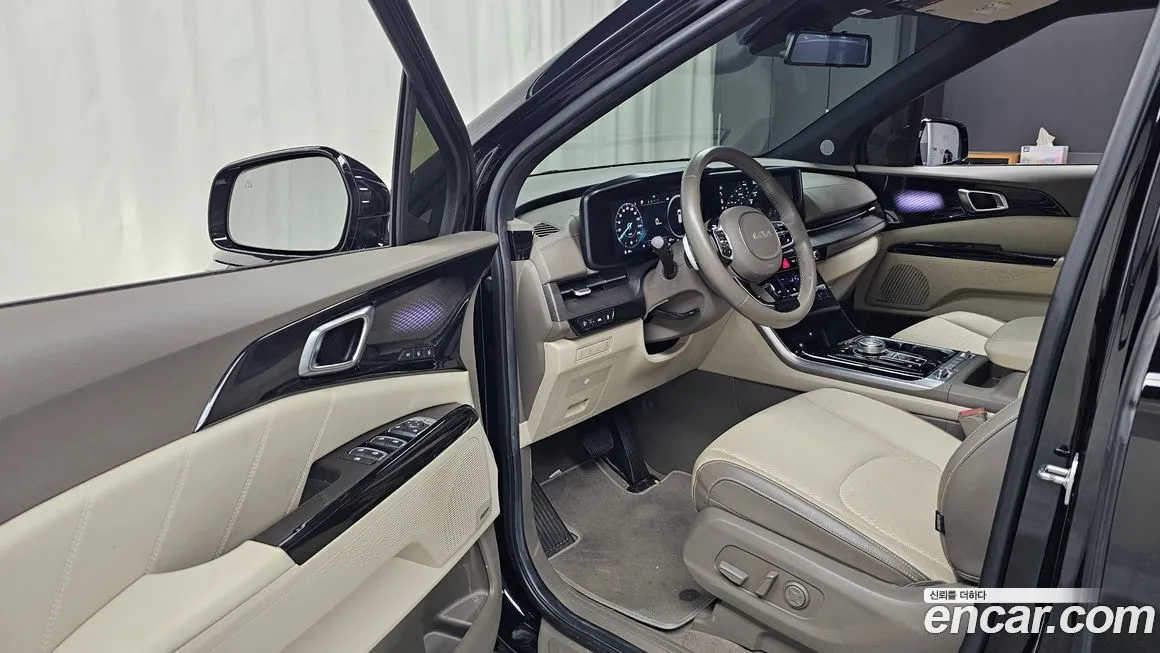 Kia Carnival — фото 10