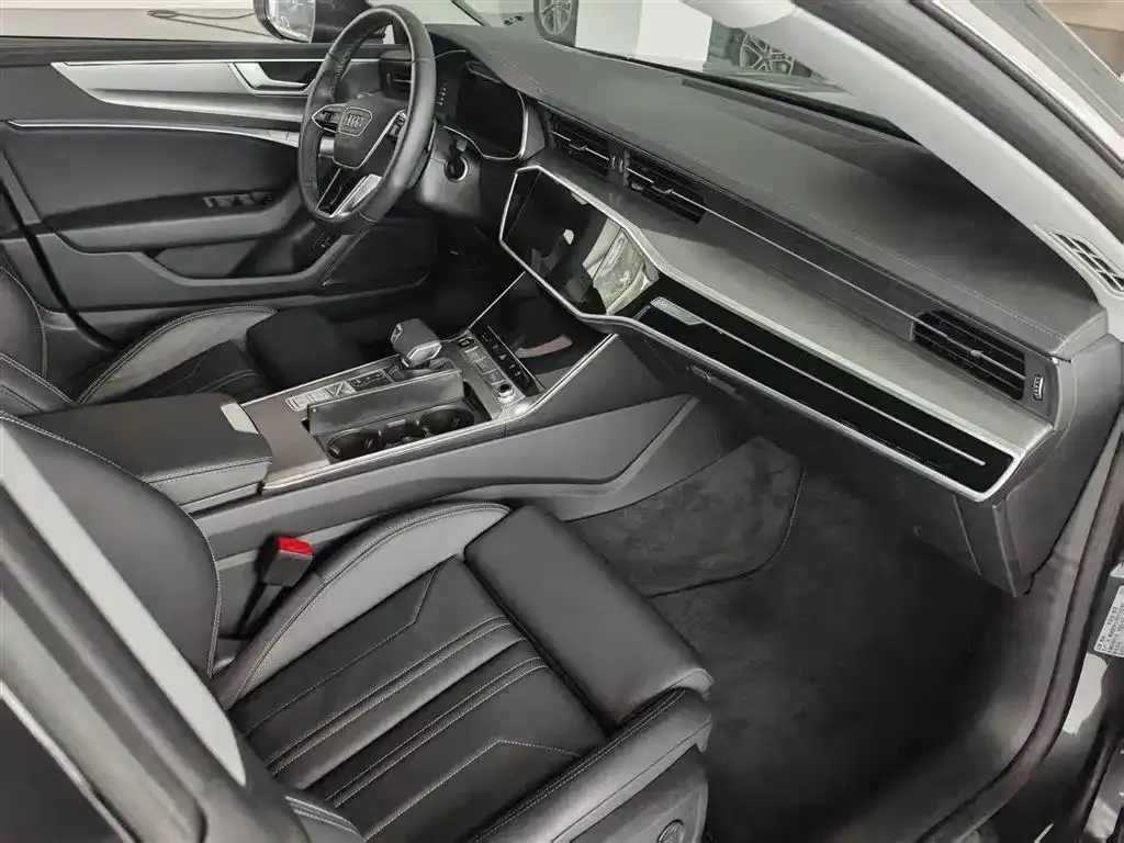Audi A7 — фото 5