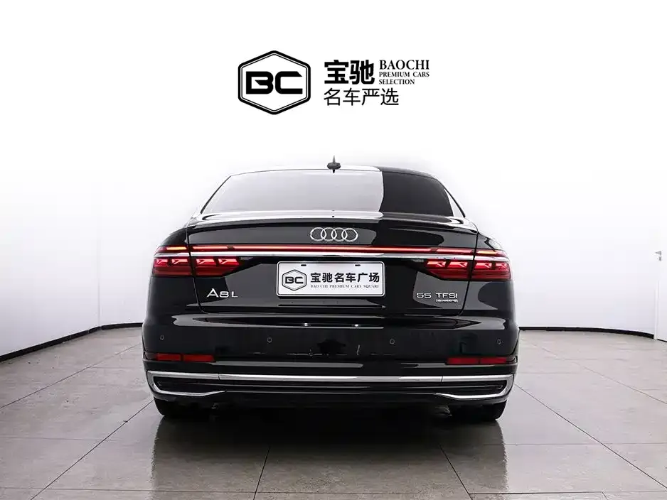 Audi A8 2023 из CN, фото 4