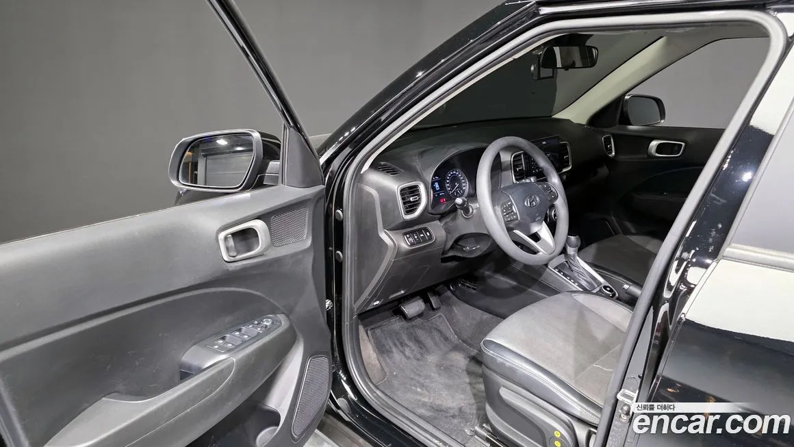 Hyundai Venue 2021 из KR, фото 10