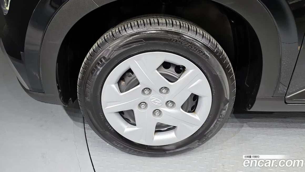 Hyundai Venue 2021 из KR, фото 5