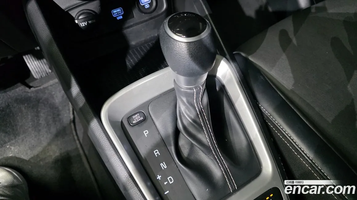 Hyundai Venue 2021 из KR, фото 9