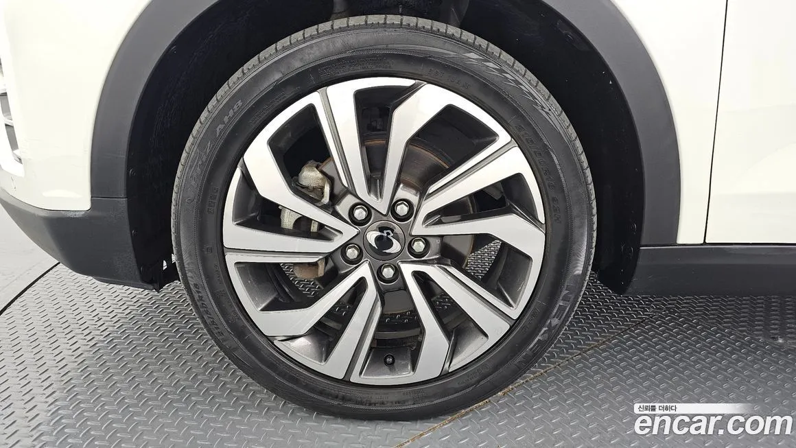 KG Mobility (Ssangyong) TIBOLI 2021 из KR, фото 5