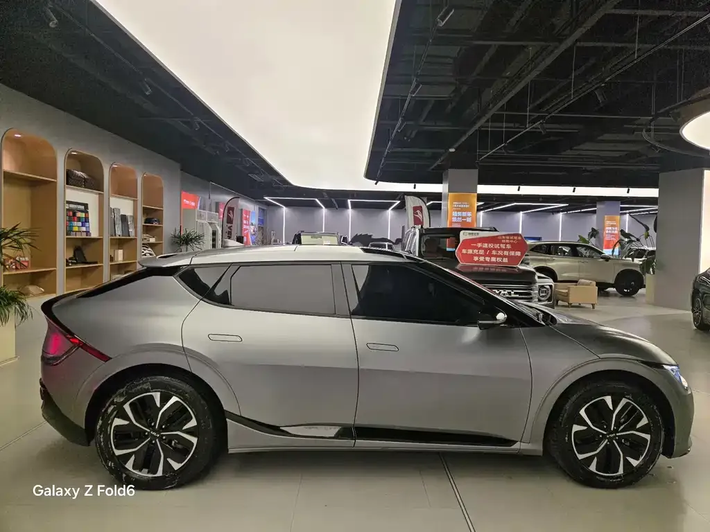 Kia EV6 2023 из CN, фото 9