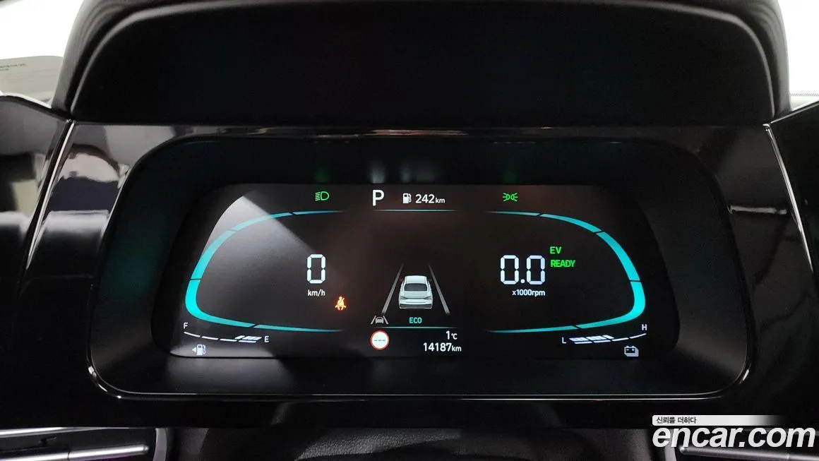 Hyundai AVANTE 2024 из KR, фото 8