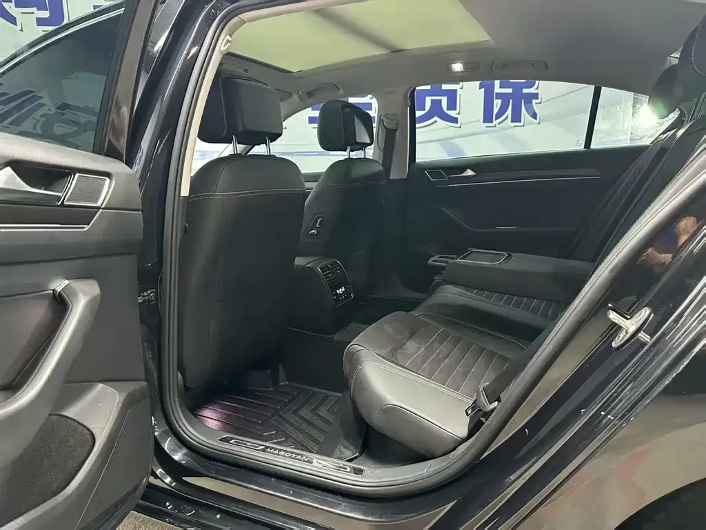 Volkswagen Magotan 2021 из CN, фото 8