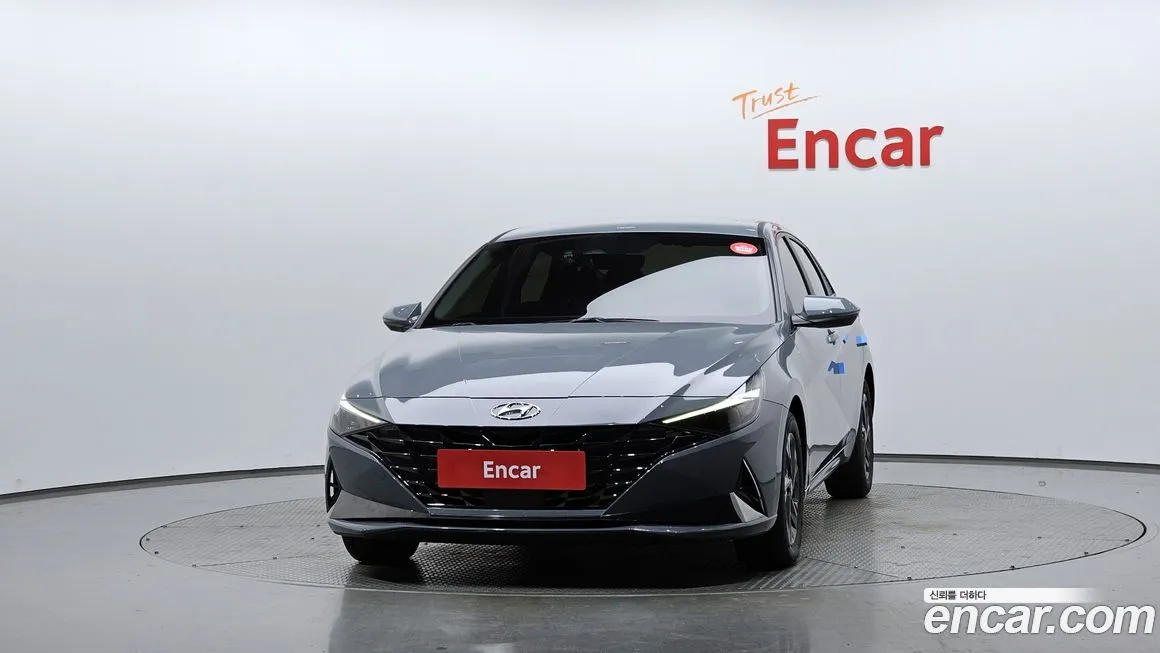 Hyundai AVANTE — фото 3