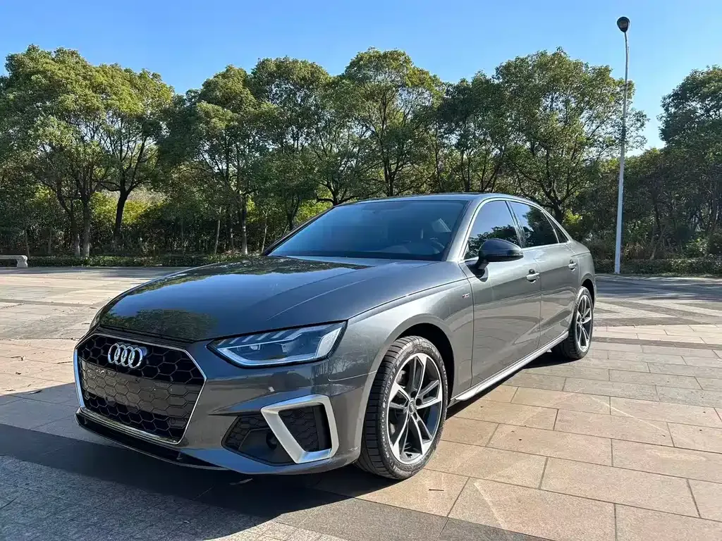 Audi A4L 2024 из CN, фото 1