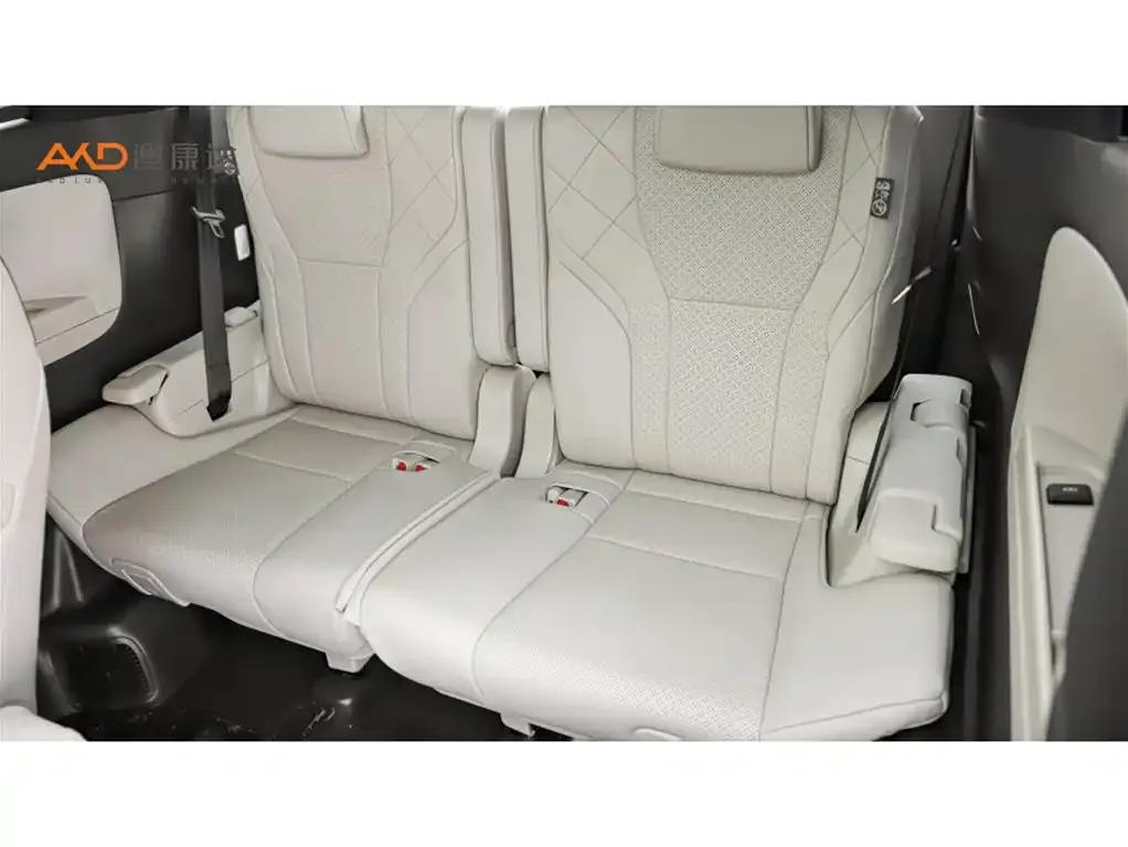 Toyota Alphard 2024 из CN, фото 9