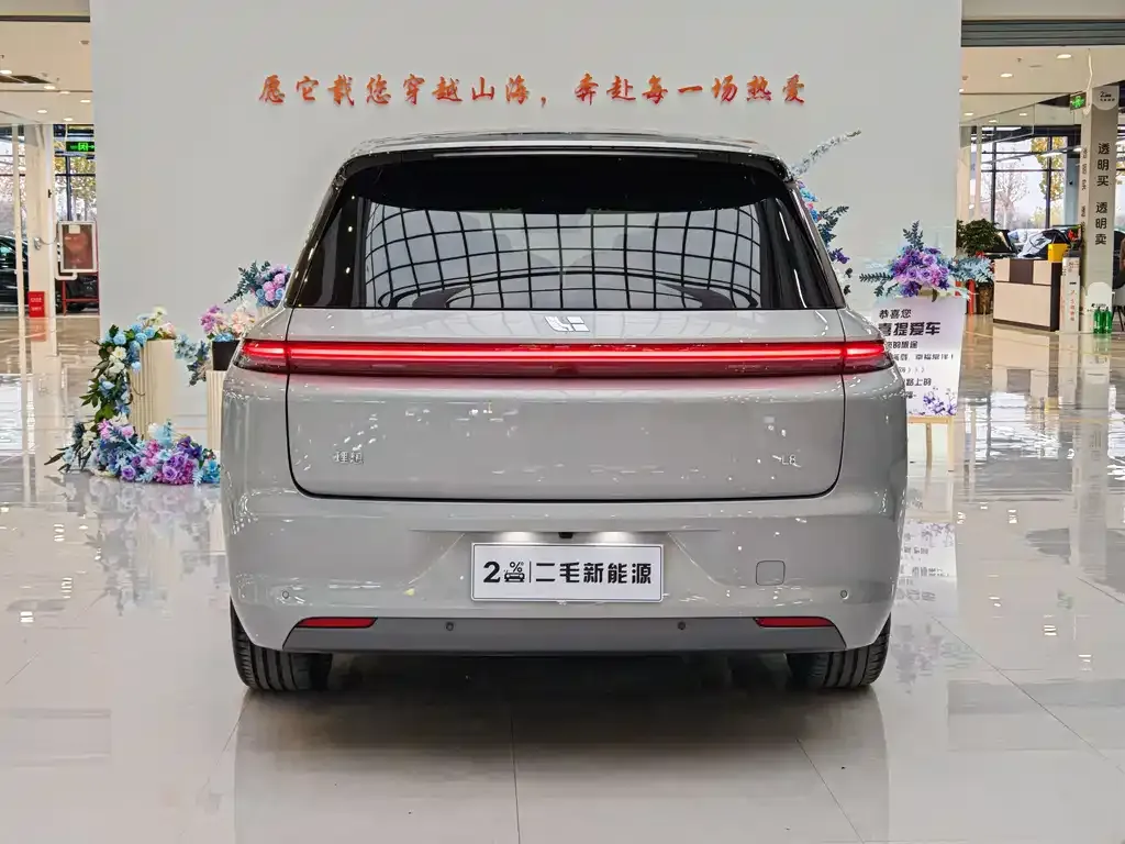 Li Auto L8 2024 из CN, фото 5