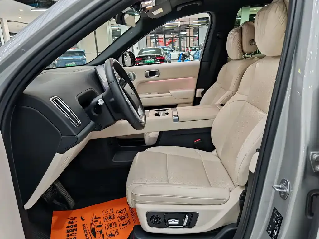 Li Auto L8 2024 из CN, фото 8