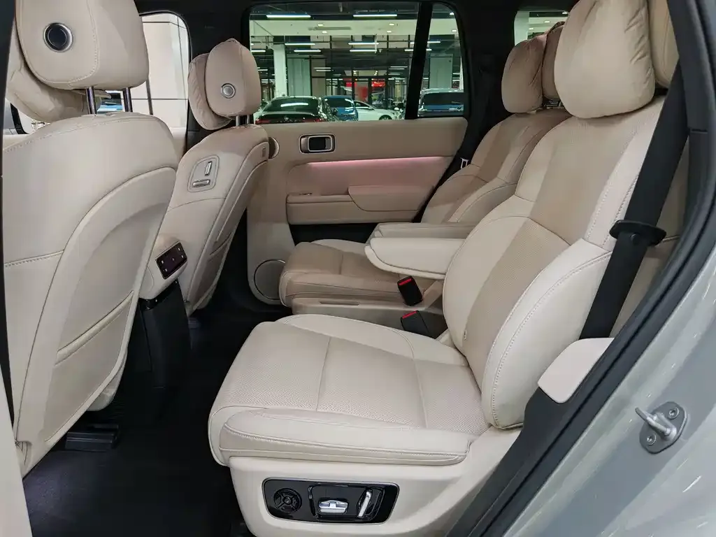 Li Auto L8 2024 из CN, фото 9
