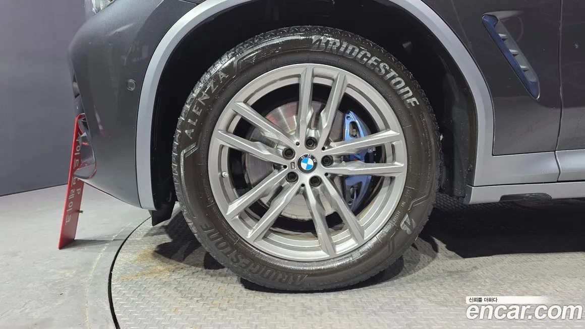 BMW X4 2021 из KR, фото 5