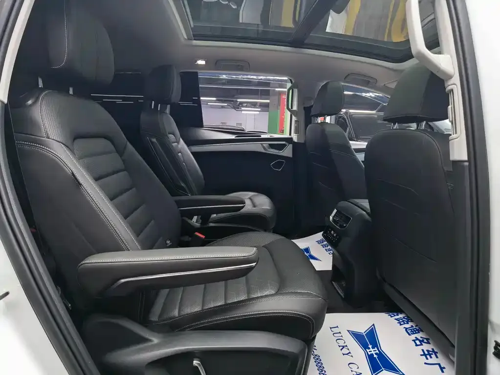 Volkswagen Talagon 2023 из CN, фото 9